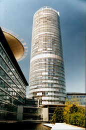 Business-Tower